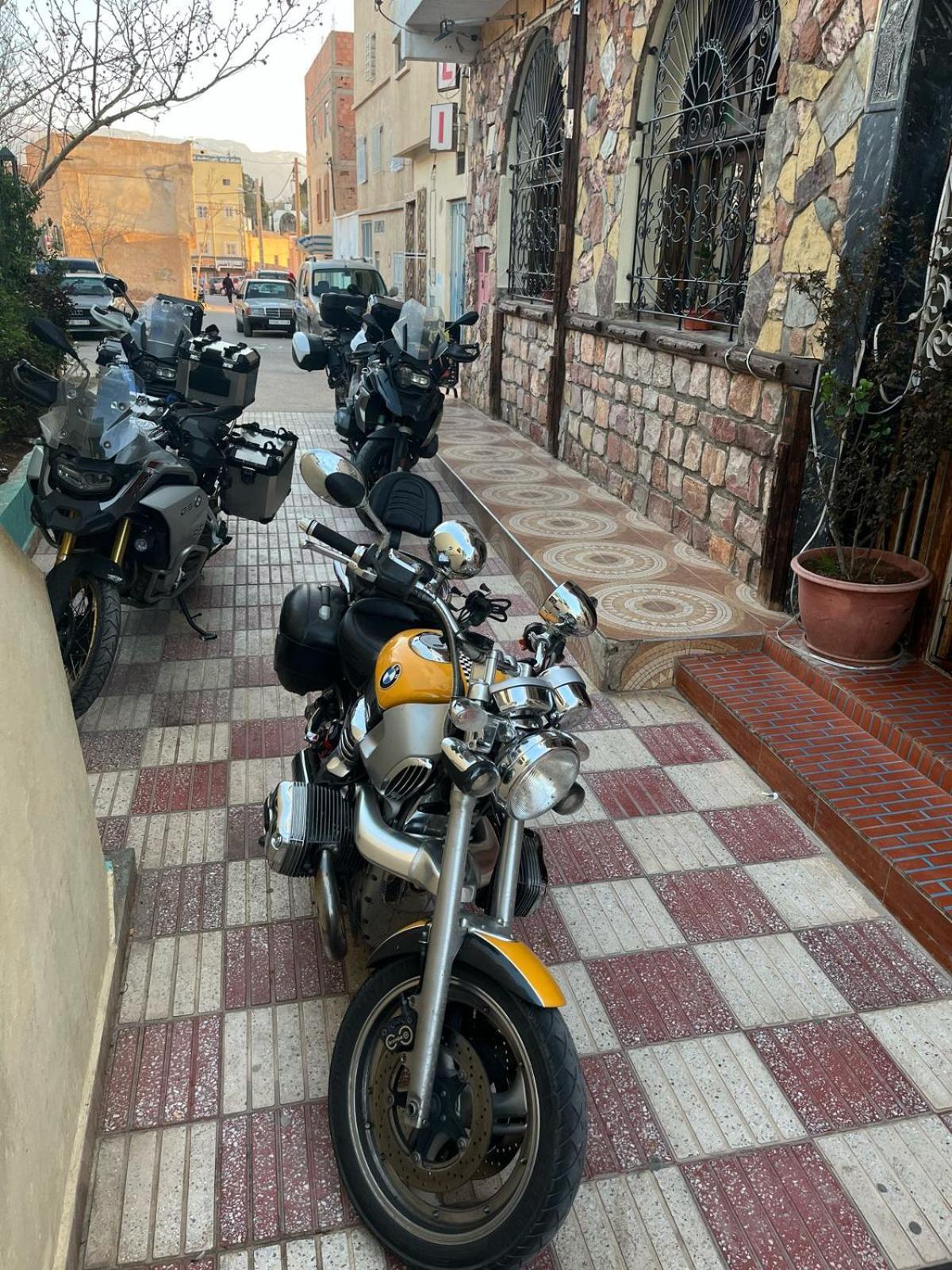 Hotel Restaurant Ali 미델트 외부 사진